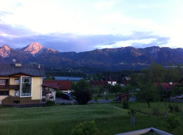 Apartment Seeblick Drobollach am Faakersee Dış mekan fotoğraf