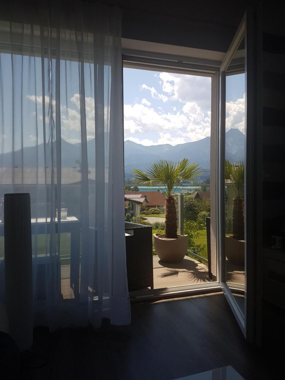 Apartment Seeblick Drobollach am Faakersee Dış mekan fotoğraf